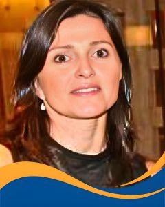 Dra. Cristina Esteban - Profesora del Máster de Pensamiento Crítico